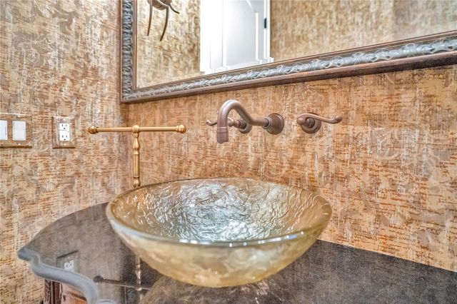 280 LAKE BRITTANY COURT, Heathrow, FL 32746