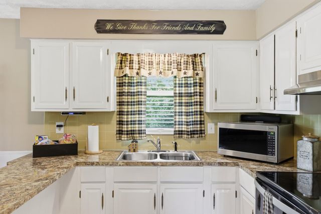 1623 Oakland Lane, Harrodsburg, KY 40330