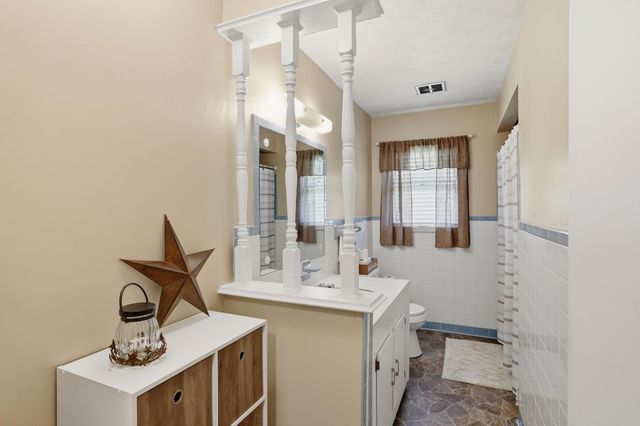 1623 Oakland Lane, Harrodsburg, KY 40330