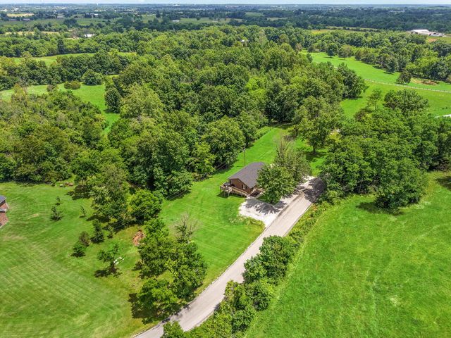 1623 Oakland Lane, Harrodsburg, KY 40330
