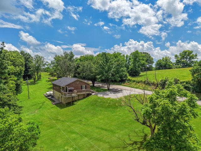 1623 Oakland Lane, Harrodsburg, KY 40330