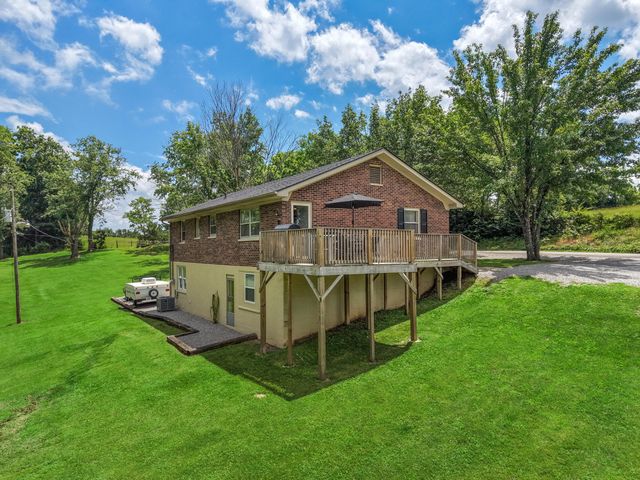 1623 Oakland Lane, Harrodsburg, KY 40330