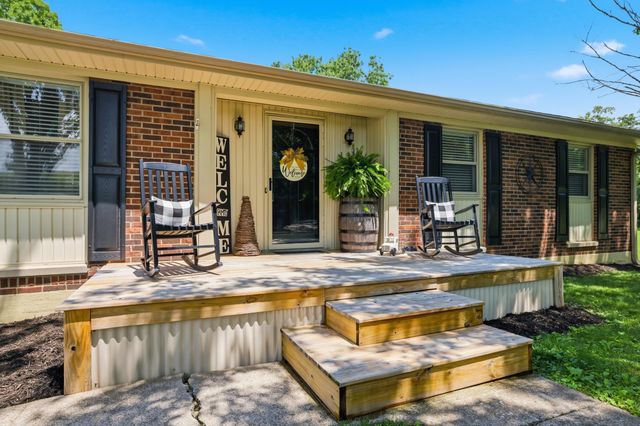 1623 Oakland Lane, Harrodsburg, KY 40330