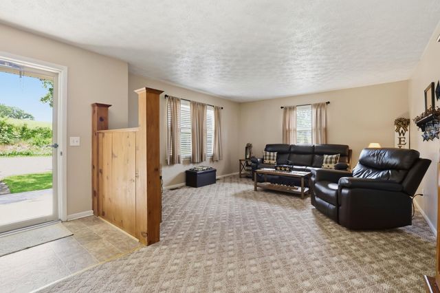 1623 Oakland Lane, Harrodsburg, KY 40330