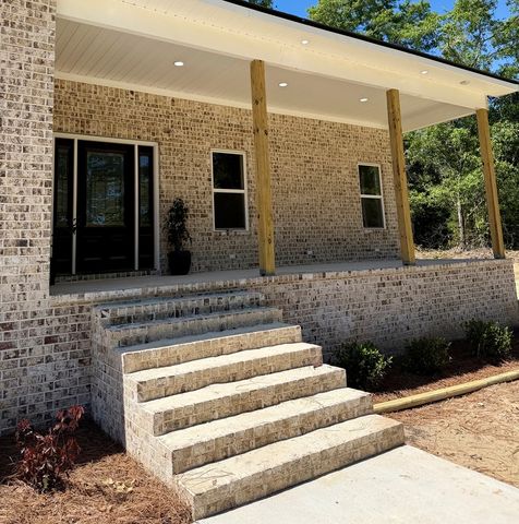 466 County Road 18, Headland, AL 36345
