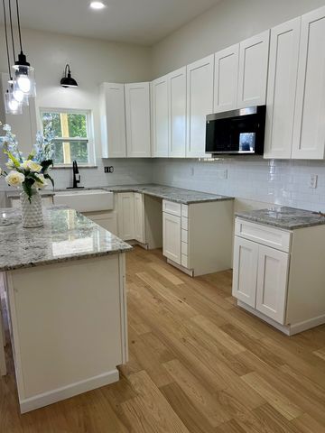 466 County Road 18, Headland, AL 36345