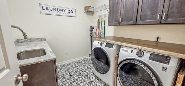 1715 JOHN RIDGE DR, Collierville, TN 38017