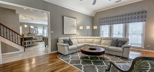 1715 JOHN RIDGE DR, Collierville, TN 38017