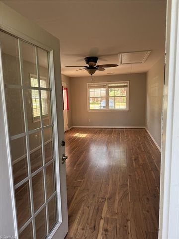 122 Redwood Bend, King, NC 27021