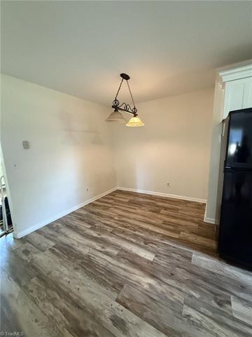 122 Redwood Bend, King, NC 27021