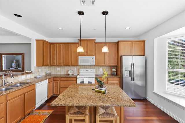 1404 Biltmore Lane, Irving, TX 75063