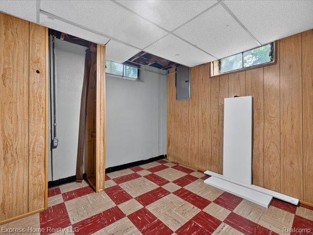 26478 Richard Drive, Warren, MI 48089