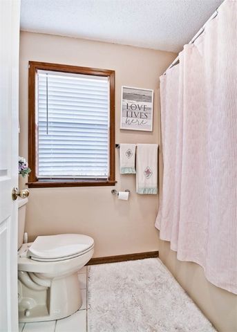 1826 Amelia Lane, Springdale, AR 72762