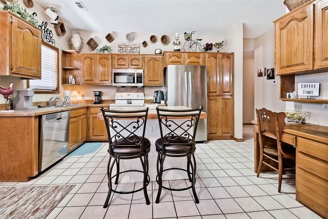 1826 Amelia Lane, Springdale, AR 72762