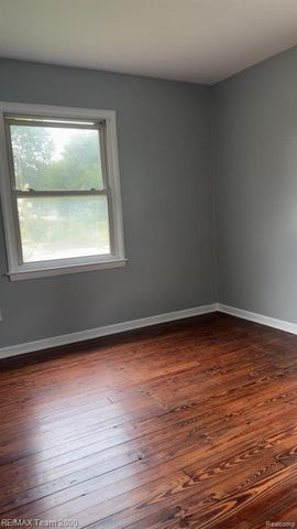 6646 Harding Street, Taylor, MI 48180