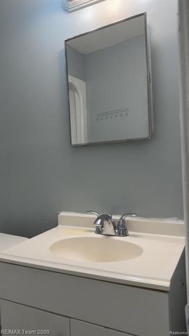 6646 Harding Street, Taylor, MI 48180