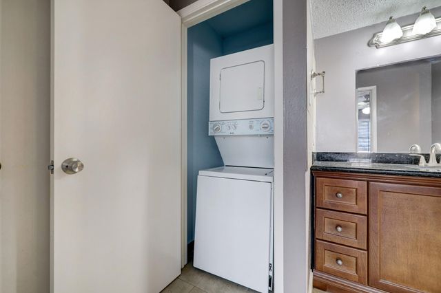 2800 Jeanetta Street 1506, Houston, TX 77063