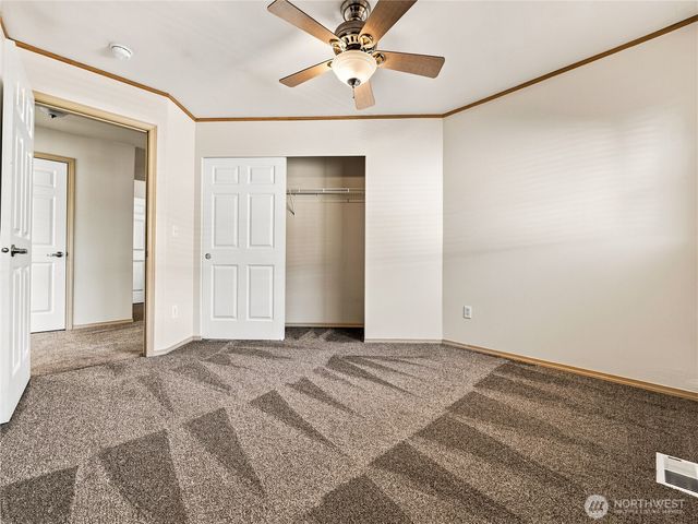 8415 205th Street Ct E, Spanaway, WA 98387