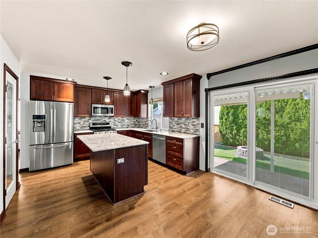 8415 205th Street Ct E, Spanaway, WA 98387