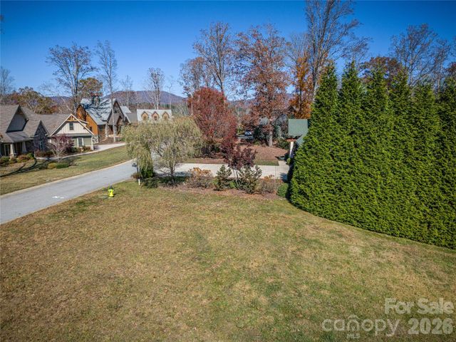 47 Lake Vista Drive 64, Fletcher, NC 28732
