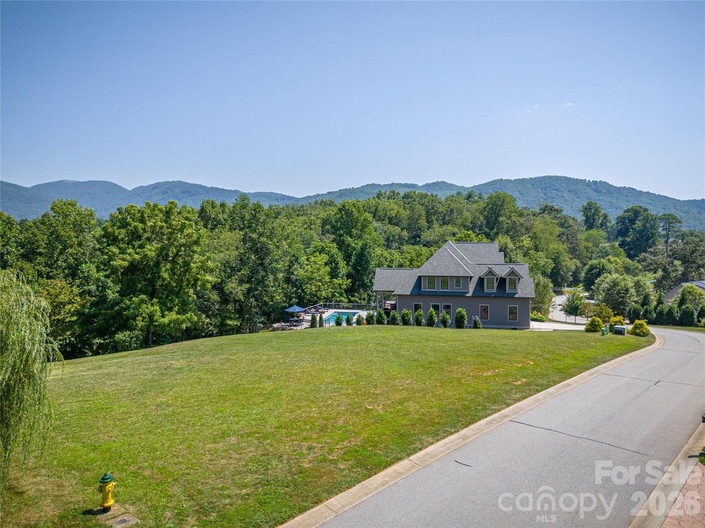 47 Lake Vista Drive 64, Fletcher, NC 28732
