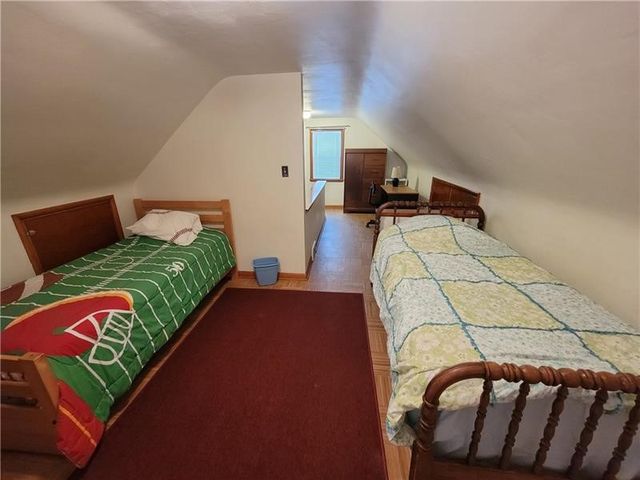 302 South Dr, Middlesex Twp, PA 16059
