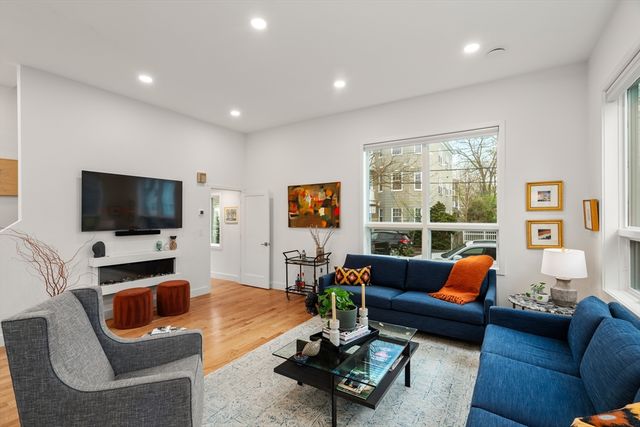 88 Jackson Street 88, Cambridge, MA 02140