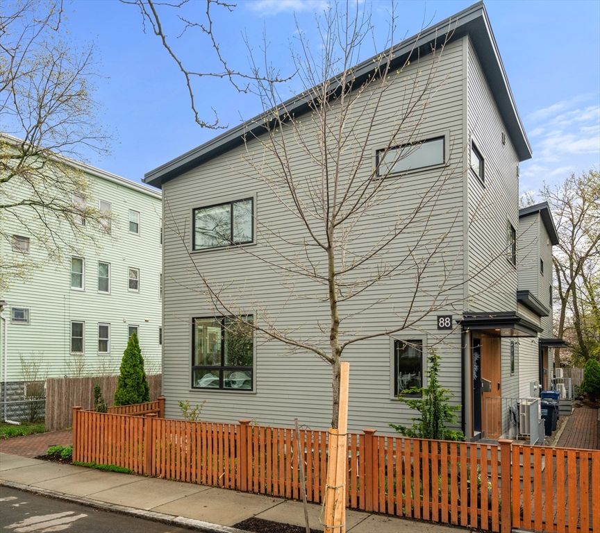 88 Jackson Street 88, Cambridge, MA 02140