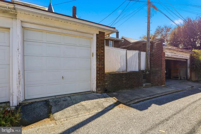 127 S 10TH ST, Lebanon, PA 17042