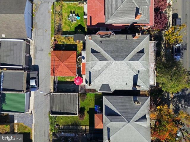 127 S 10TH ST, Lebanon, PA 17042