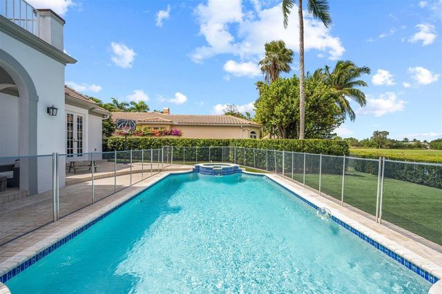 2377 Golf Brook Drive, Wellington, FL 33414