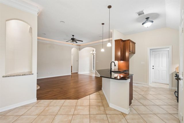 7019 Pleasure Lake Drive, Willis, TX 77318