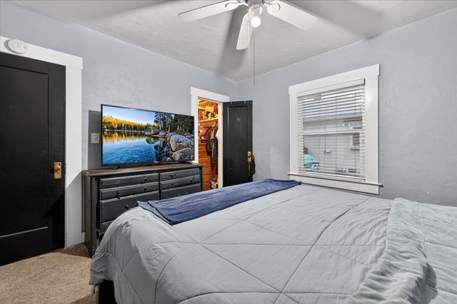 824 Hoag Avenue, Sanger, CA 93657