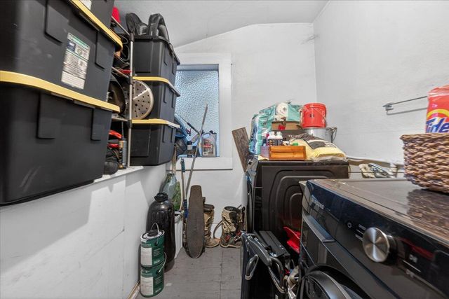 824 Hoag Avenue, Sanger, CA 93657