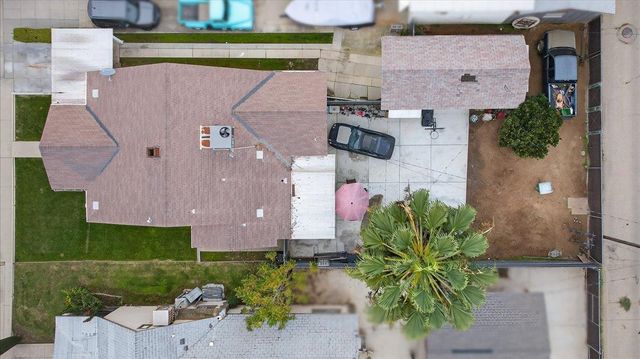 824 Hoag Avenue, Sanger, CA 93657