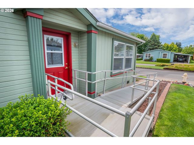 3355 N Delta Hwy 164, Eugene, OR 97408