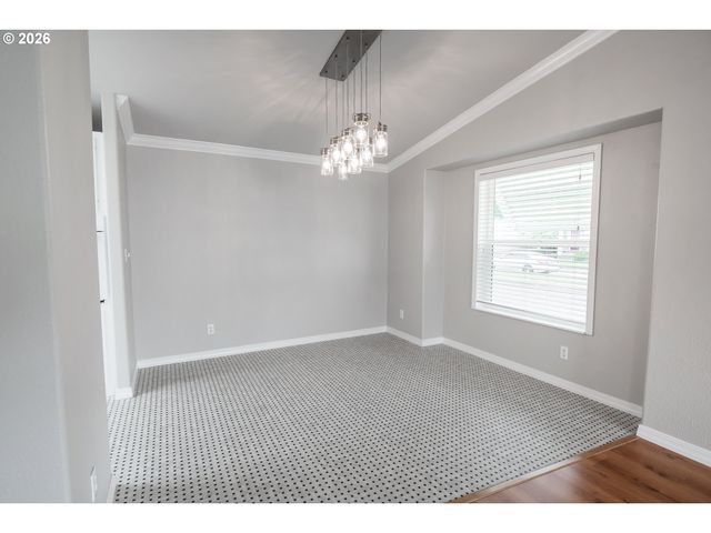 3355 N Delta Hwy 164, Eugene, OR 97408