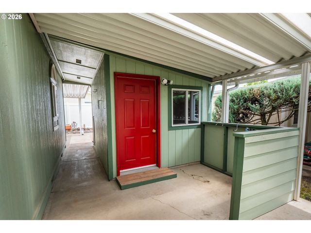3355 N Delta Hwy 164, Eugene, OR 97408