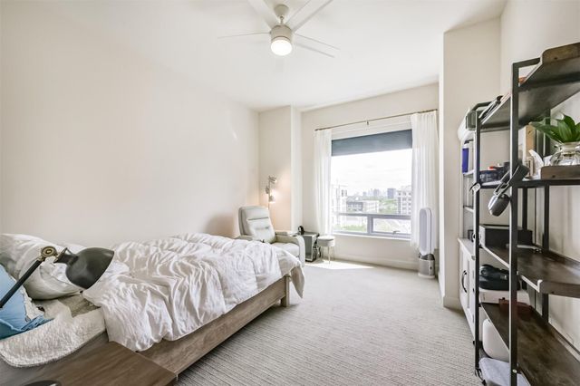 2207 Bancroft Street 706, Houston, TX 77027