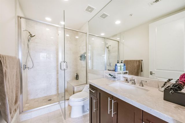 2207 Bancroft Street 706, Houston, TX 77027