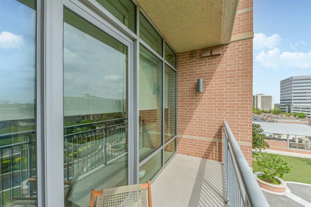 2207 Bancroft Street 706, Houston, TX 77027