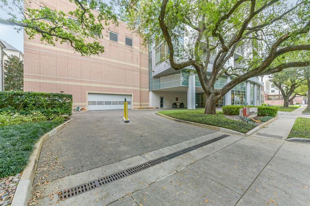 2207 Bancroft Street 706, Houston, TX 77027