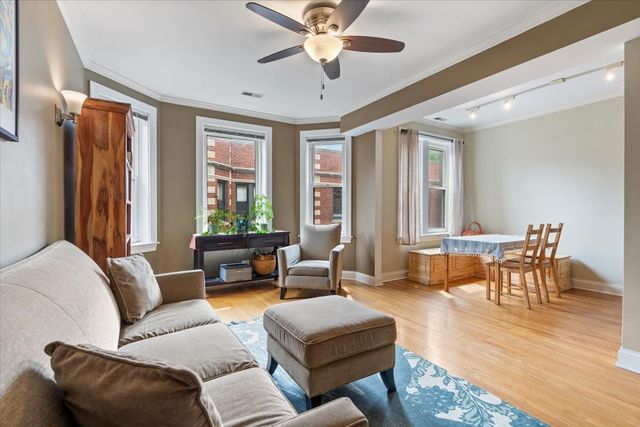 926 W Ainslie Street 3S, Chicago, IL 60640