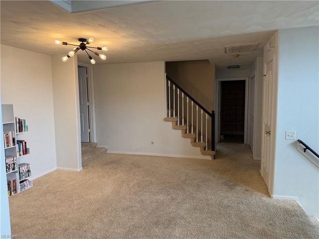 823 Mission AVE, Virginia Beach, VA 23462