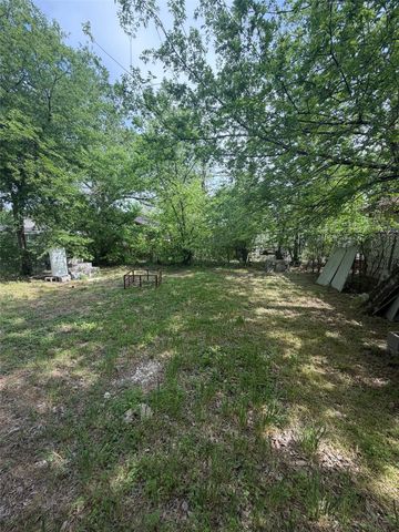 2910 Birmingham Avenue, Dallas, TX 75215