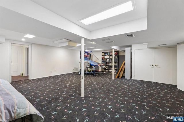 384 Rutland Avenue, Teaneck, NJ 07666