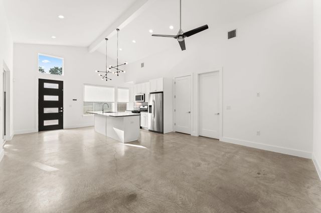 6201 Caddie ST 2, Austin, TX 78741