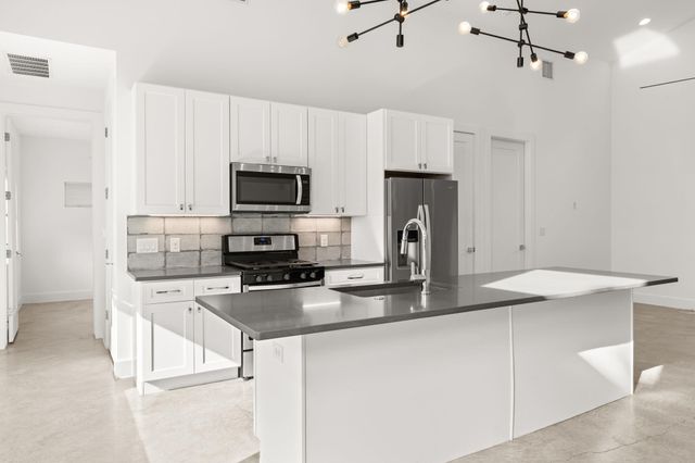 6201 Caddie ST 2, Austin, TX 78741