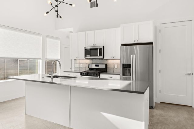 6201 Caddie ST 2, Austin, TX 78741