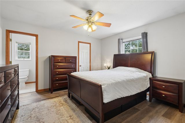 1145 Edwin Drive, Marion, IA 52302